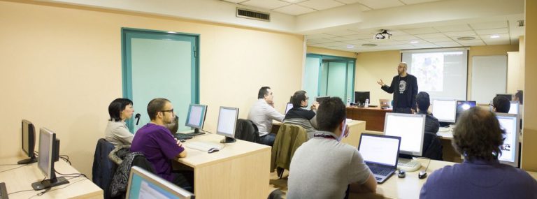 como-no-aburrir-hablando-formadores-blog-portada