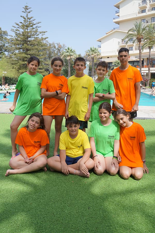 viajes-fin-de-curso-playa-benicassim-piscina