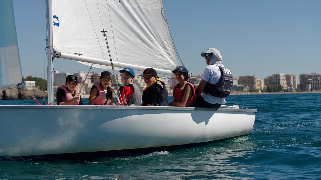 viajes-fin-de-curso-playa-benicassim