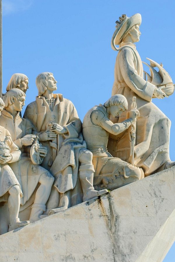 viajes-fin-de-curso-paises-vecinos-lisboa-oporto-monumento