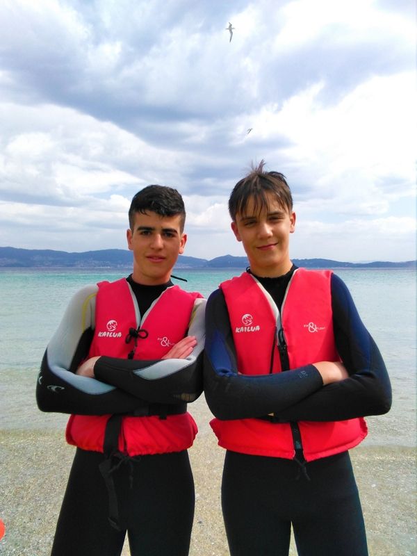 viajes-fin-de-curso-playa-portonovo-adolescentes